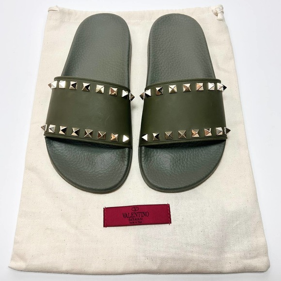 Valentino Garavani Rockstud Rubber Slide - Picture 2 of 8